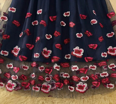 Νυφικό Vintage Navy Lace